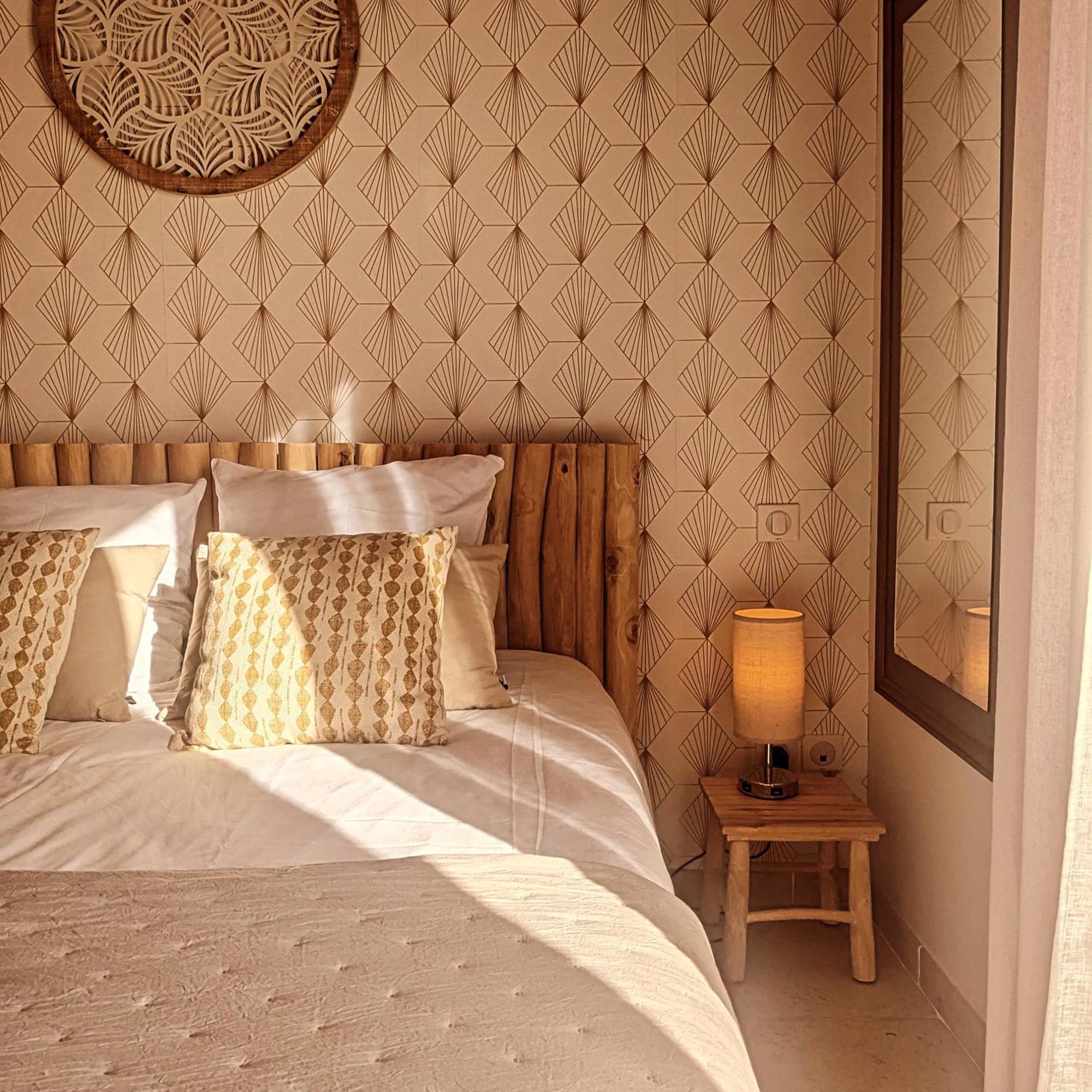 Bed & Breakfast Font Vive: Eco-friendly Retreat With Gourmet Kitchen And Panoramic Views